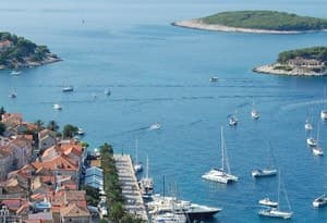 Hvar (stad)